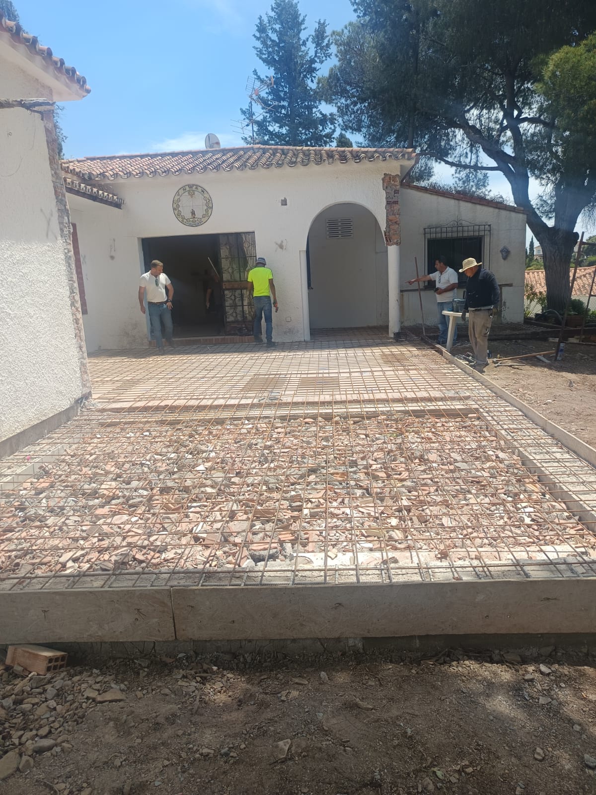 ELVIRIA ALTA