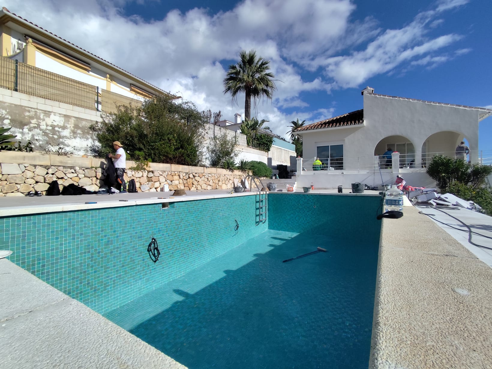 ELVIRIA BAJA