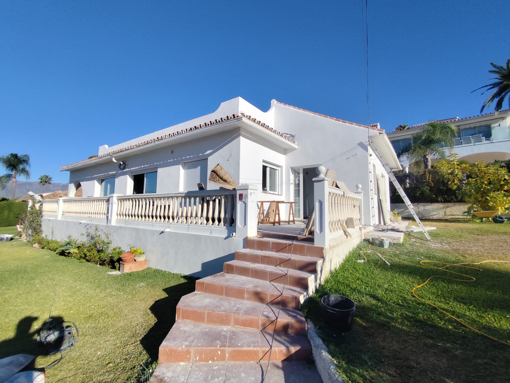 ELVIRIA BAJA